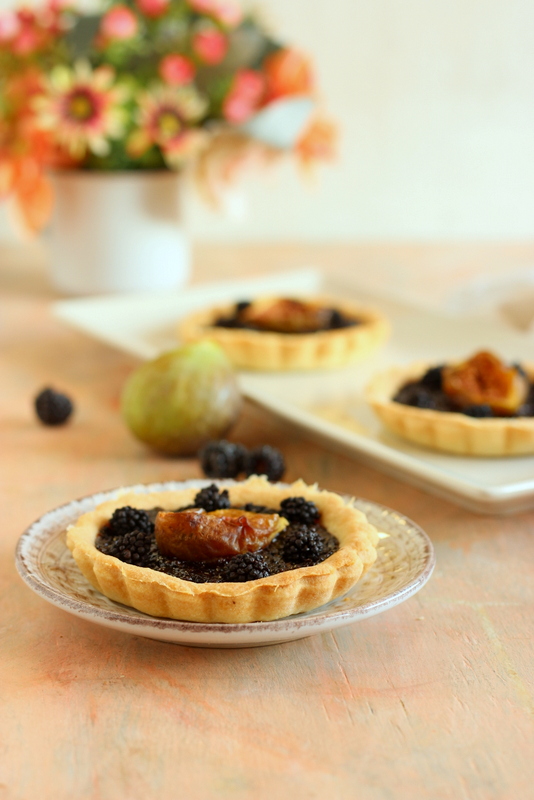 ricetta-crostatine-fichi-e-more
